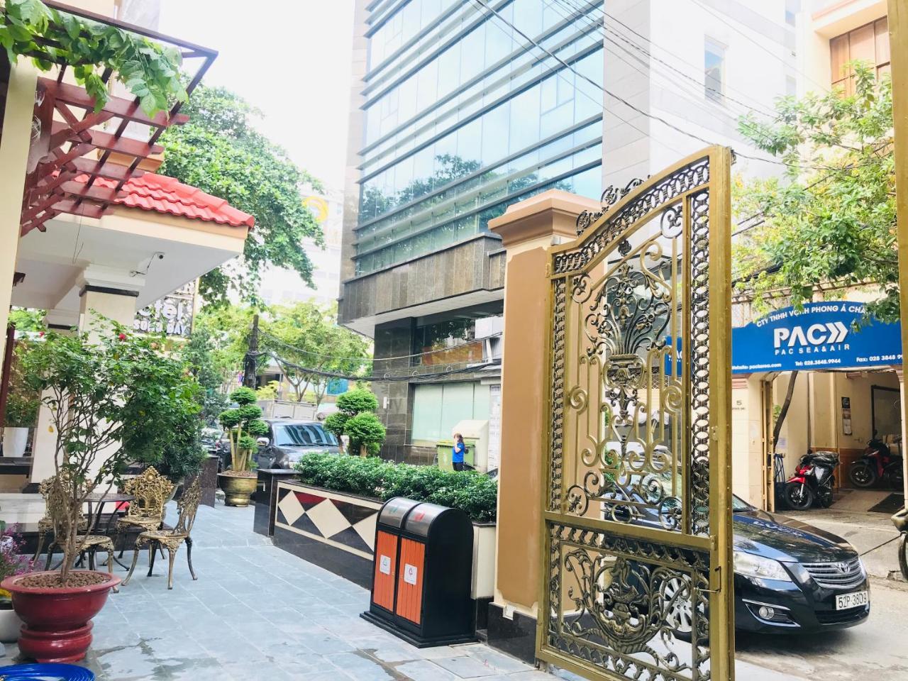 Air Star Hotel Ho Chi Minh City Exterior photo